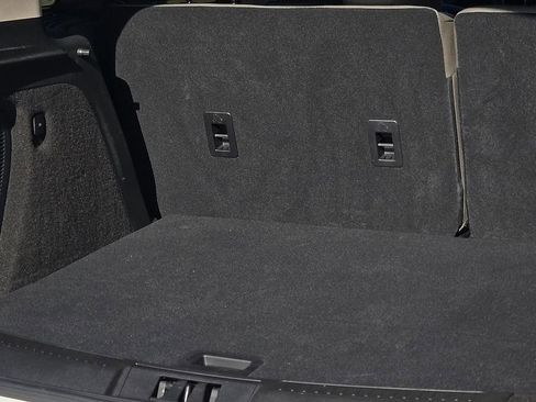 Used 2024 Lincoln Corsair Grand Touring w/ Equipment Group 302A image 8