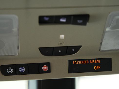 Used 2019 Buick Envision Essence image 41