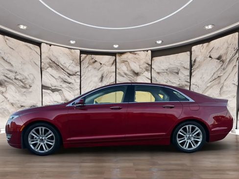 Used 2015 Lincoln MKZ Hybrid w/ Equipment Group 201A Select FWD image 5