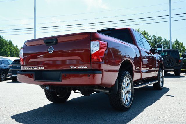 Used 2018 Nissan Titan SV w/ SV Convenience Package AWD/4WD image 6