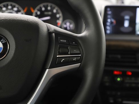 Used 2017 BMW X5 xDrive50i image 29