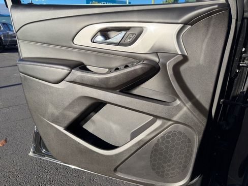 Certified 2021 Chevrolet Traverse LS image 15