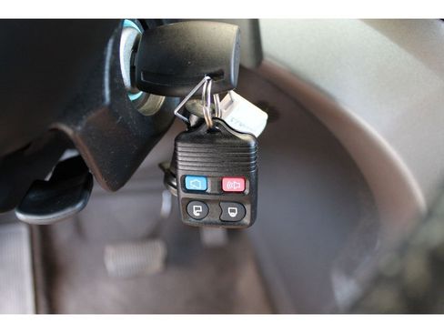 Used 2018 Ford Escape SEL image 27