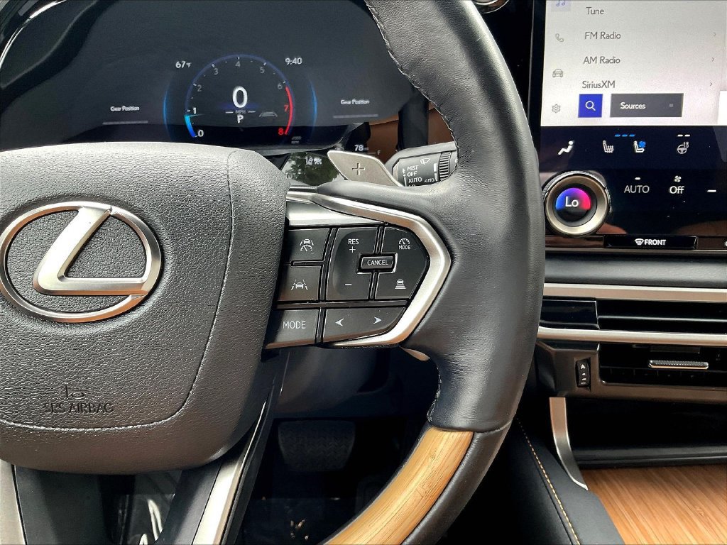 Used 2025 Lexus RX 350 Premium FWD image 12