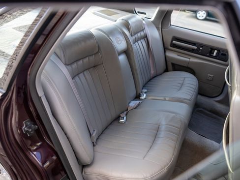 Used 1996 Chevrolet Caprice SS image 38