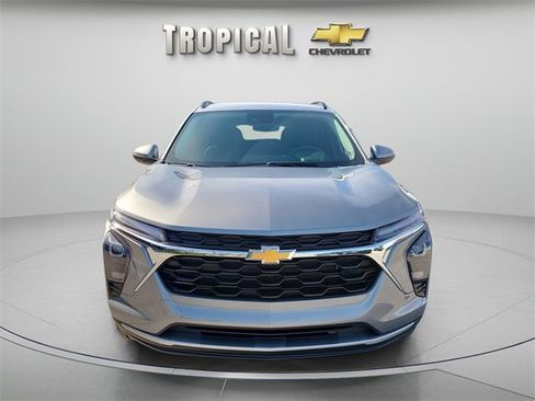 New 2026 Chevrolet Trax LT image 8