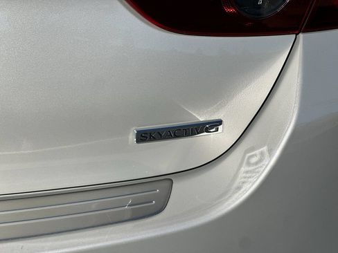 Certified 2025 MAZDA MAZDA3 s FWD image 34