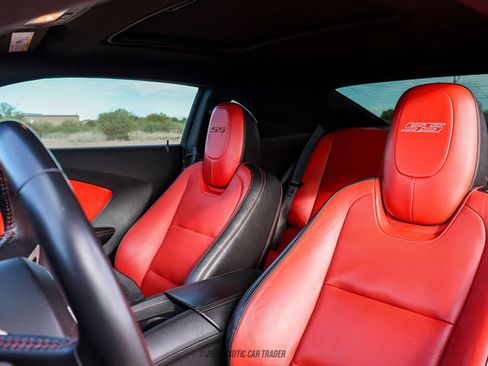 Used 2010 Chevrolet Camaro SS RWD image 33