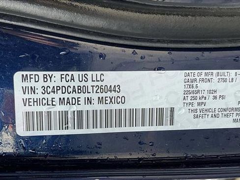 Used 2020 Dodge Journey SE image 15