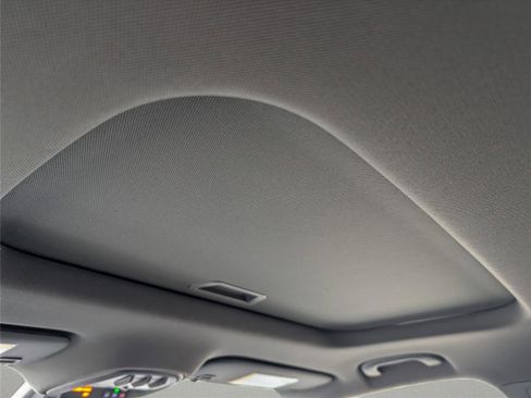 New 2026 Chevrolet Trax RS w/ Sunroof Package FWD image 30