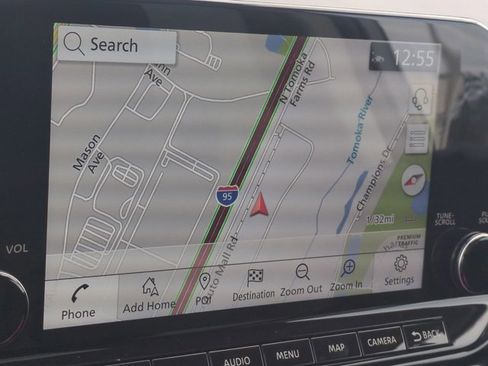 Used 2024 Nissan Pathfinder Platinum w/ Black Appearance Package image 25