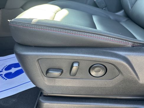 Used 2026 Chevrolet Tahoe RST w/ Comfort Package image 15