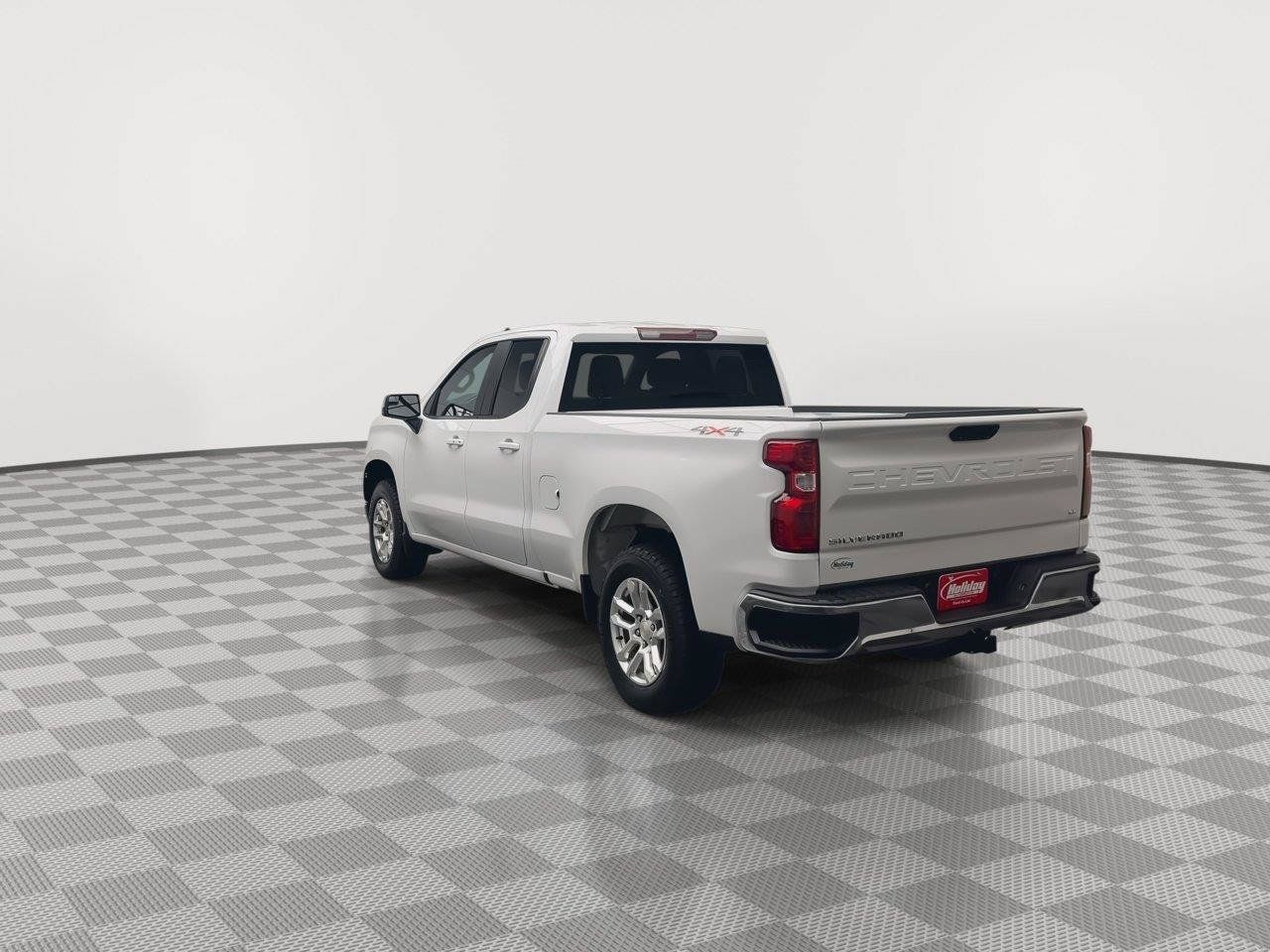 Certified 2023 Chevrolet Silverado 1500 LT AWD/4WD image 40