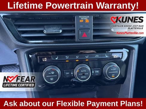 Used 2023 Volkswagen Taos SEL image 24