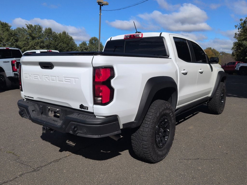 Used 2024 Chevrolet Colorado ZR2 w/ ZR2 Bison Edition AWD/4WD image 7