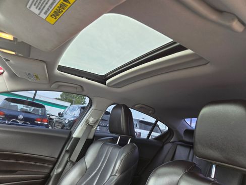 Used 2019 Acura ILX FWD image 8