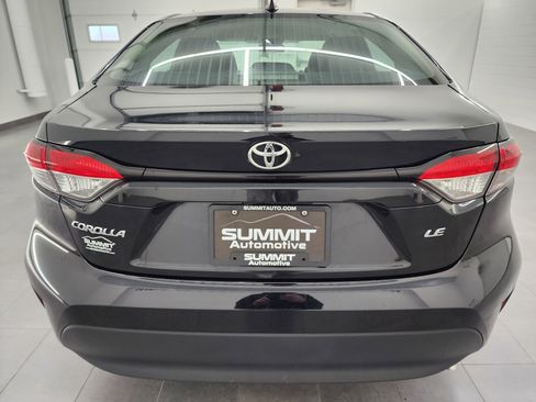 Used 2024 Toyota Corolla LE image 25
