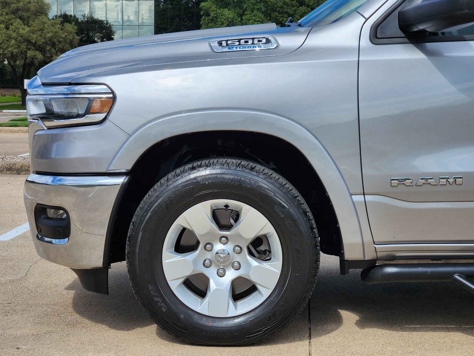 Used 2025 RAM 1500 Big Horn RWD image 8