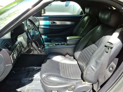Used 2003 Ford Thunderbird RWD image 11