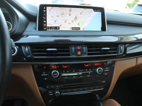 Used 2018 BMW X6 sDrive35i w/ Lighting Package RWD image 14