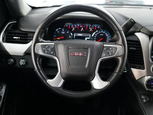 Used 2020 GMC Yukon XL SLT w/ Open Road Package AWD/4WD image 25