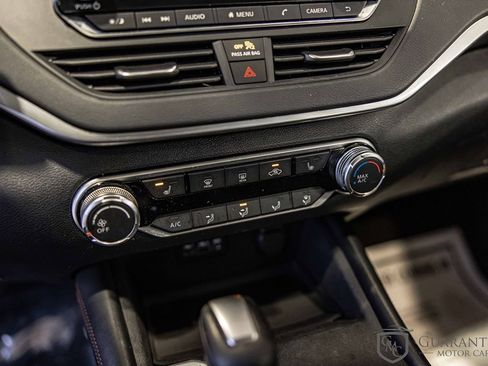 Used 2019 Nissan Altima 2.5 SR w/ SR Premium Package image 26