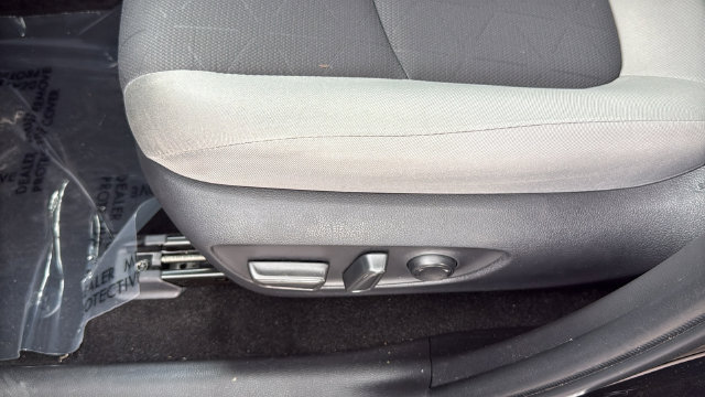 Used 2025 Toyota RAV4 XLE w/ Convenience Package AWD/4WD image 19