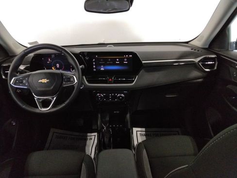 Used 2024 Chevrolet TrailBlazer LT w/ Convenience Package FWD image 37