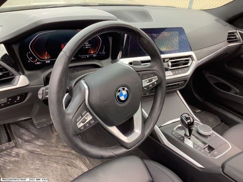 Used 2023 BMW 430i Coupe w/ Convenience Package image 10