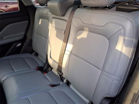 Certified 2022 Lincoln Corsair FWD w/ Premium Package image 10