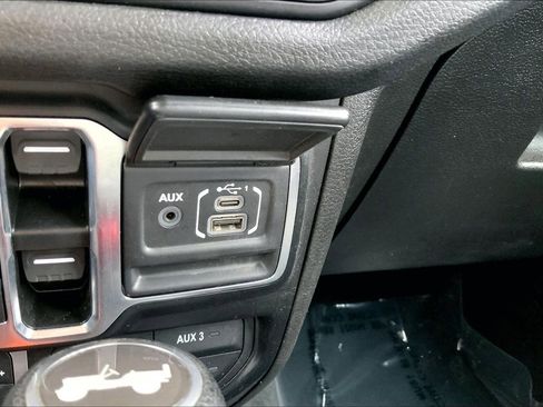 Certified 2024 Jeep Wrangler Unlimited Sport AWD/4WD image 29