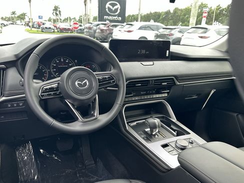 New 2025 MAZDA CX-90 3.3 Turbo w/ Preferred Package image 15