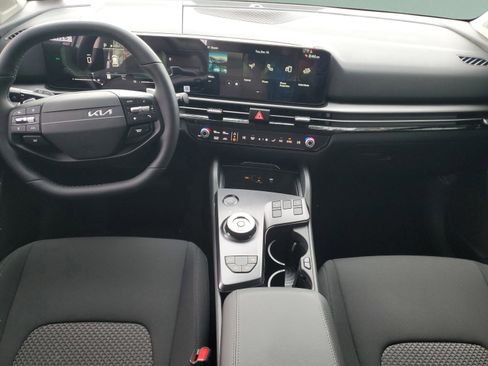 New 2026 Kia Sportage S image 14