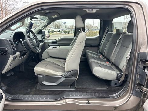 Certified 2018 Ford F150 XL w/ Equipment Group 101A Mid image 17