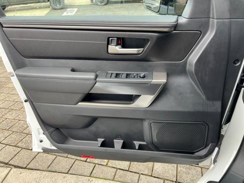 New 2026 Toyota Tundra SR5 AWD/4WD image 16
