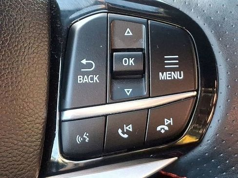 Used 2025 Ford Explorer ST-Line AWD/4WD image 22
