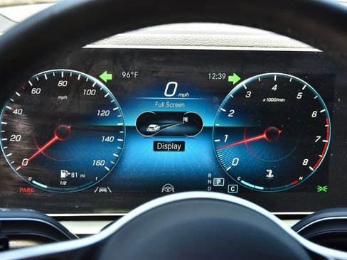 Used 2023 Mercedes-Benz GLE 350 4MATIC image 25