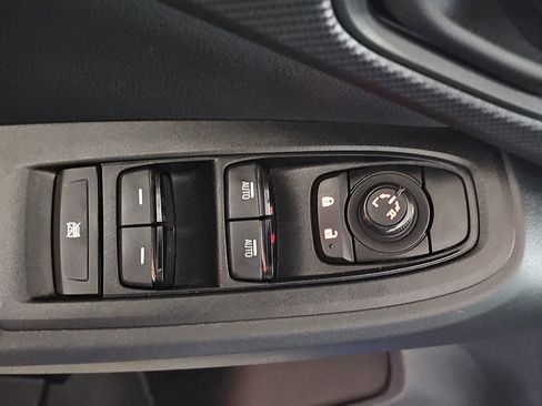 Used 2024 Subaru Crosstrek 2.5i Wilderness image 32