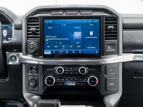 Used 2022 Ford F150 Lariat image 31