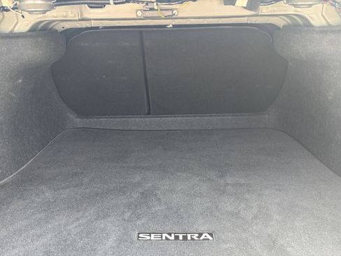 Used 2025 Nissan Sentra SV FWD image 21