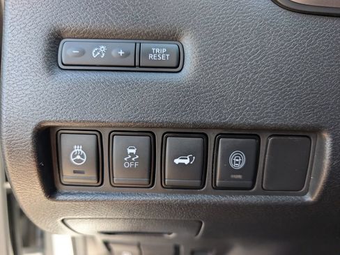 Used 2020 Nissan Murano SL w/ Moonroof Package AWD/4WD image 30