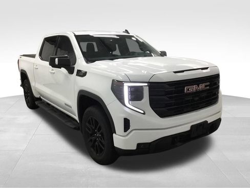 Used 2022 GMC Sierra 1500 Elevation w/ Elevation Premium Package AWD/4WD image 3