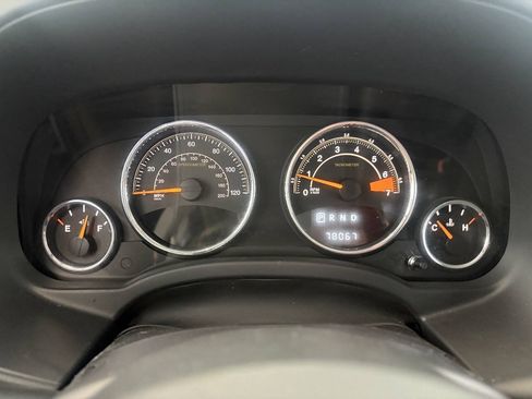 Used 2016 Jeep Compass Latitude AWD/4WD image 11