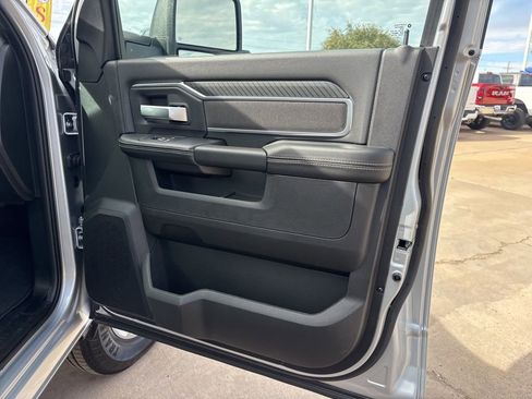 New 2026 RAM 3500 Big Horn AWD/4WD image 25