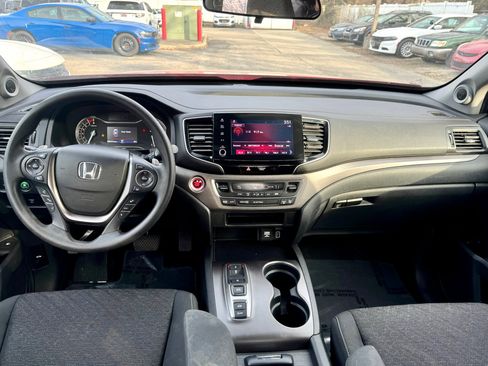 Used 2021 Honda Ridgeline Sport image 6