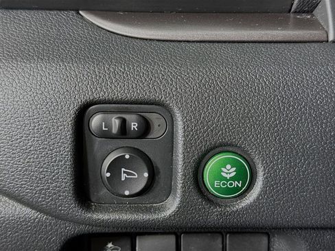 Certified 2022 Honda Pilot Sport image 22