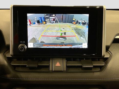 Used 2024 Toyota RAV4 XLE image 21
