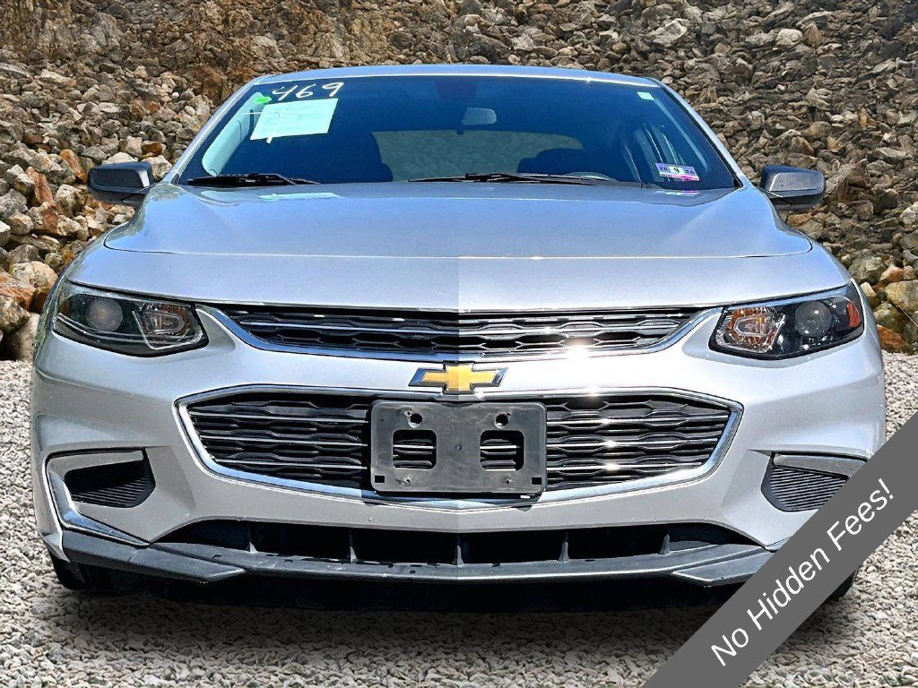 Used 2017 Chevrolet Malibu LS FWD image 3