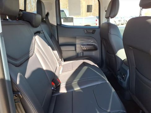 New 2026 Ford Maverick Lariat w/ Black Appearance Package image 12