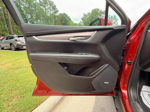 Used 2022 Cadillac XT5 Luxury AWD/4WD image 24